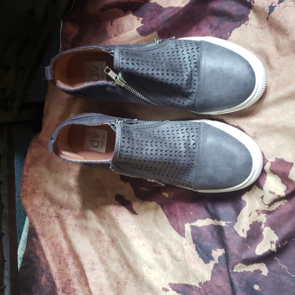 Dolce Vita Ankle Sneakers